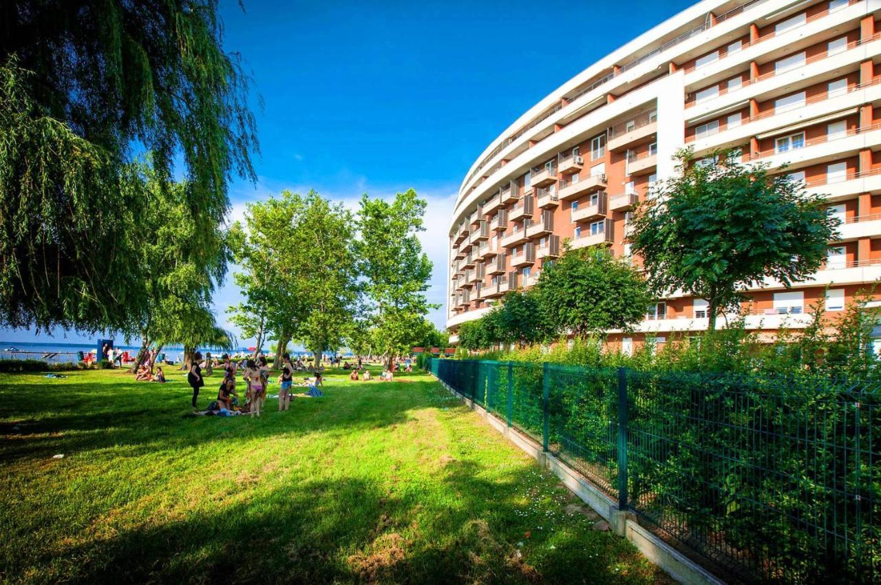 Club 218 Wellness Luxus Apartman Siófok Exterior foto